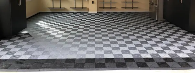 Interlocking garage floor tiles installed by Garage-Tastic in West Palm Beach (photo 2)