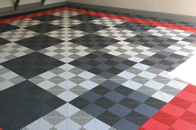 Interlocking garage floor tiles installed by Garage-Tastic in West Palm Beach (photo 3)