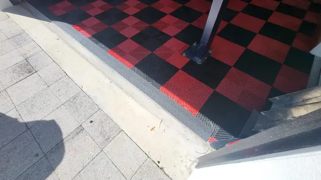 Interlocking garage floor tiles installed by Garage-Tastic in West Palm Beach (photo 6)