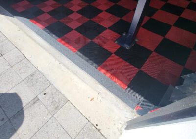 Yelin – Swiss Track Floor Repair (Jupiter, Florida)